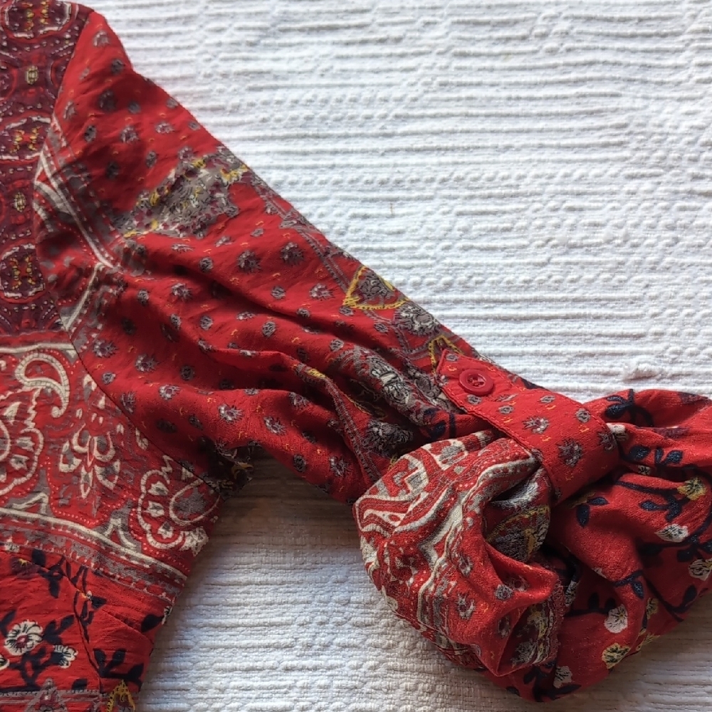 Women's Red Patterned Top - Picture 4 of 4